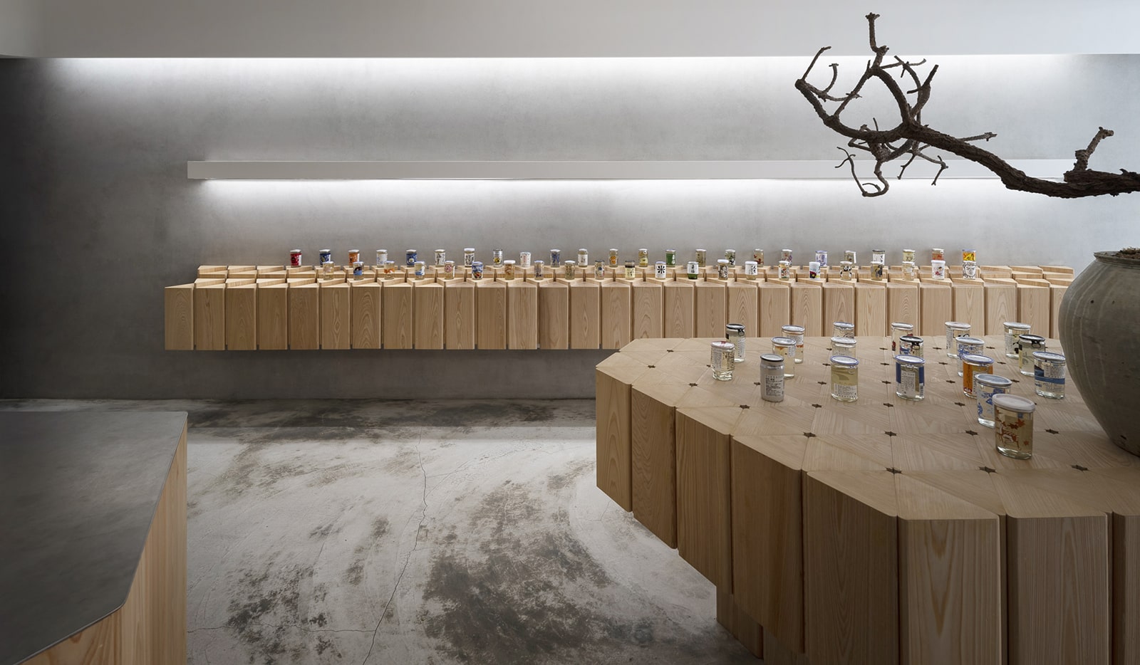 MORI liquor store(Chifeng street Projects)
